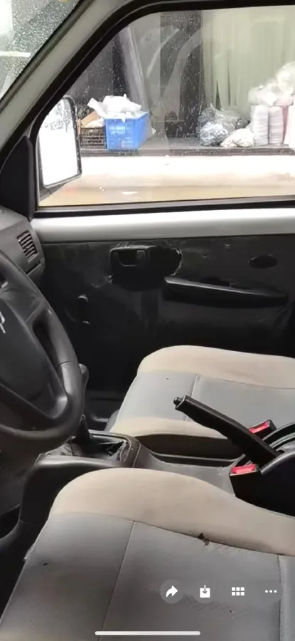 2022 WuLing RongGuang New Truck 1.5L 102HP L4 5MT,autocango,china used car exporter,china ev exporter,chinese used car exporter,chinese used ev exporter