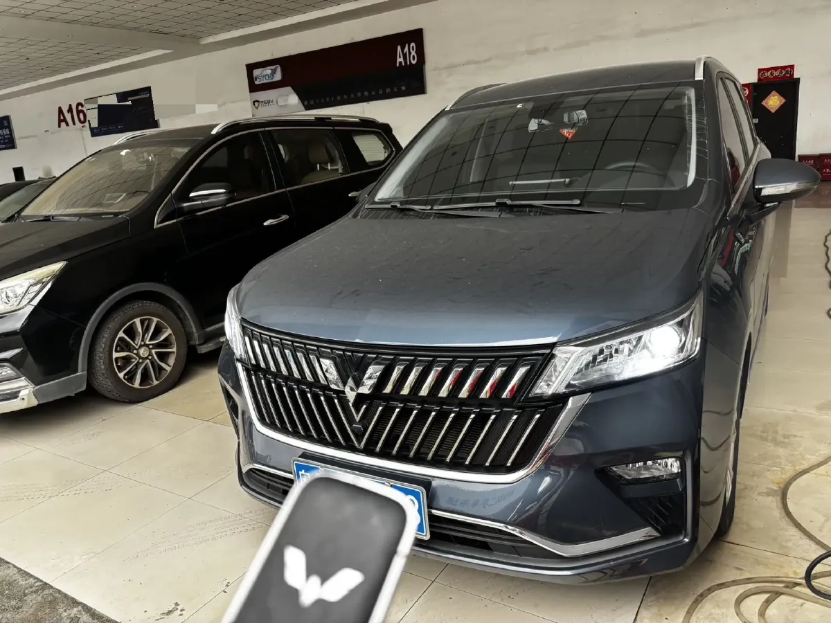 2022 WuLing KaiJie 1.5T 147HP L4 CVT,autocango,china used car exporter,china ev exporter,chinese used car exporter,chinese used ev exporter
