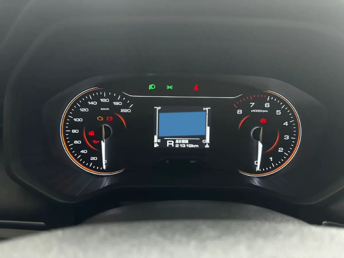 2022 WuLing KaiJie 1.5T 147HP L4 CVT,autocango,china used car exporter,china ev exporter,chinese used car exporter,chinese used ev exporter