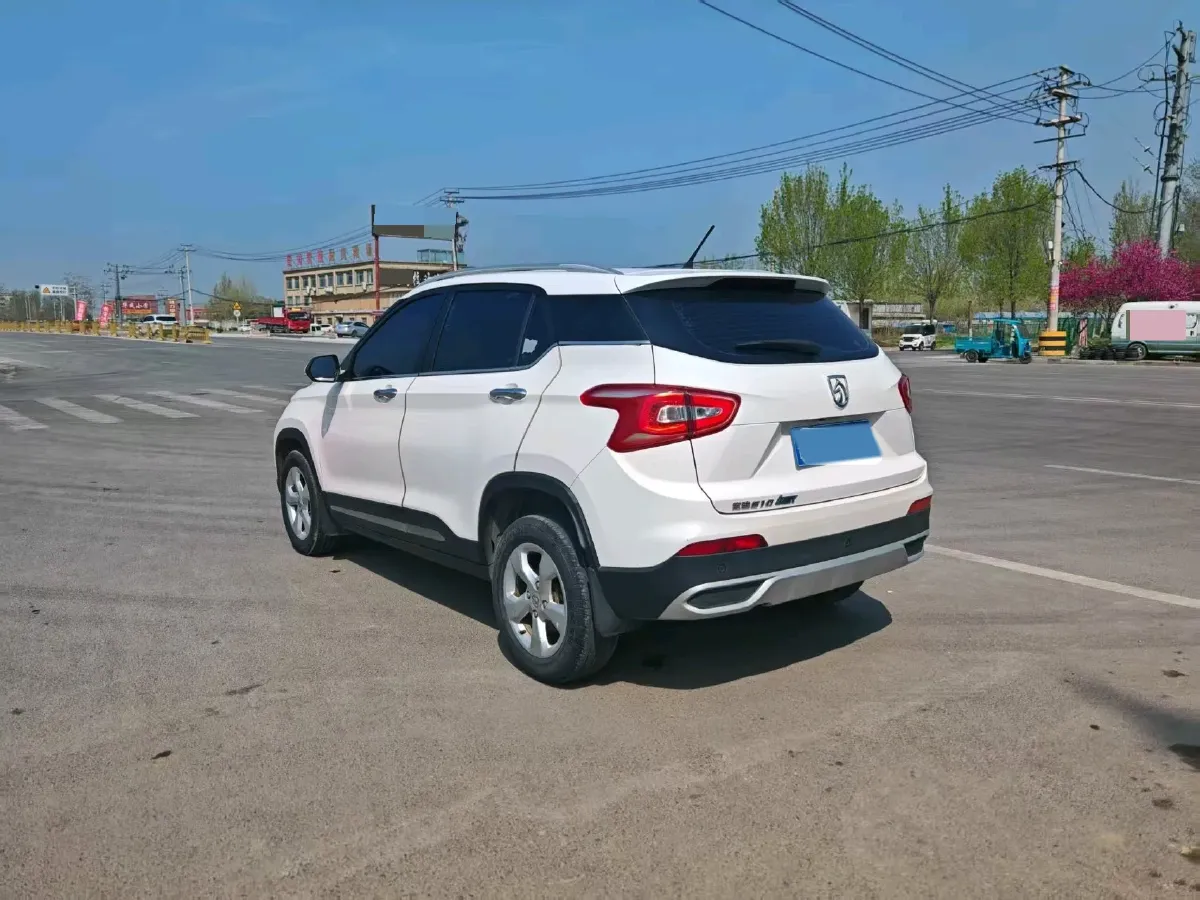 2017 BaoJun 310W 1.5L 105HP L4 6MT,autocango,china used car exporter,china ev exporter,chinese used car exporter,chinese used ev exporter