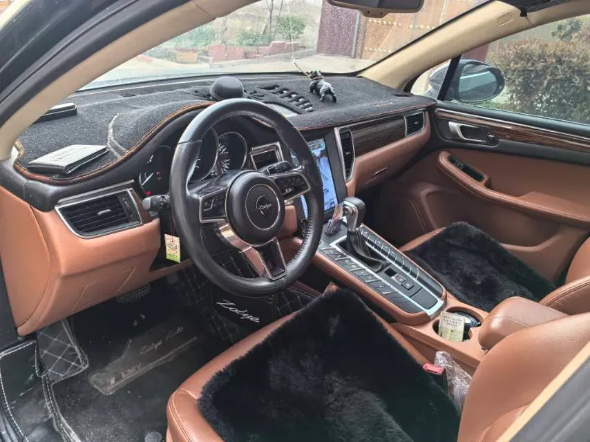 2017 Zotye SR9 2.0T 190HP L4 6DCT,autocango,china used car exporter,china ev exporter,chinese used car exporter,chinese used ev exporter