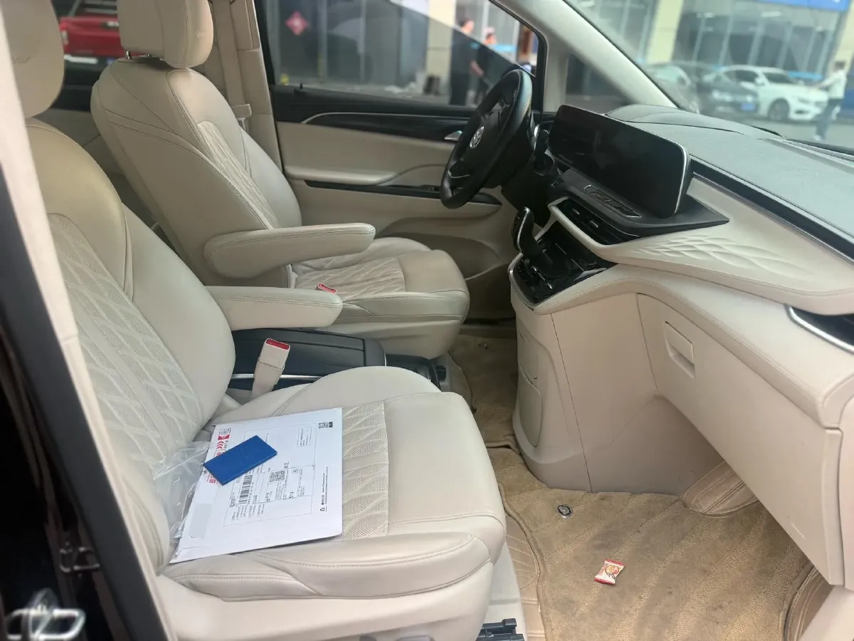 2020 Buick GL8 2.0T 237HP L4 9AT,autocango,china used car exporter,china ev exporter,chinese used car exporter,chinese used ev exporter