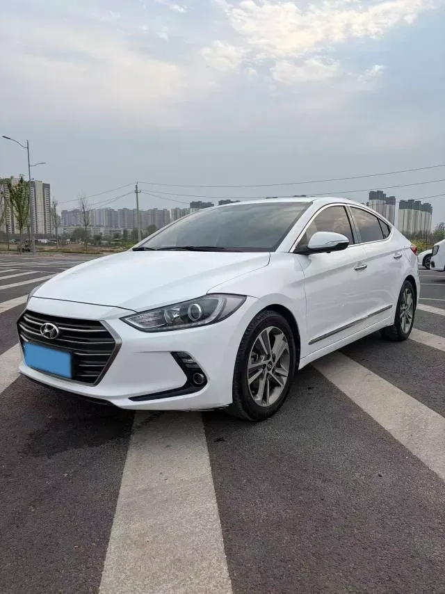 2018 Hyundai Elantra 1.6L 130HP L4 6AT,autocango,china used car exporter,china ev exporter,chinese used car exporter,chinese used ev exporter