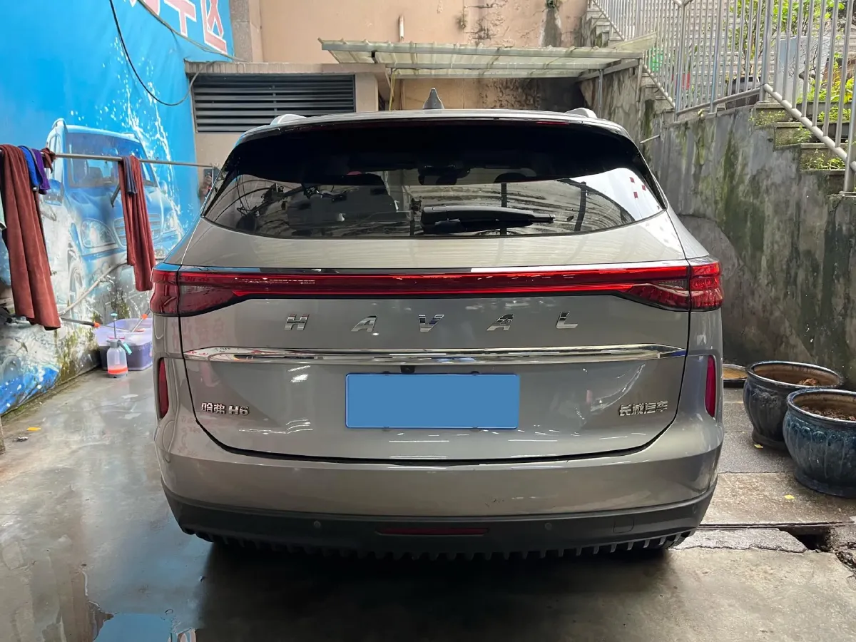 2022 Haval H6 1.5T 184HP L4 7DCT,autocango,china used car exporter,china ev exporter,chinese used car exporter,chinese used ev exporter