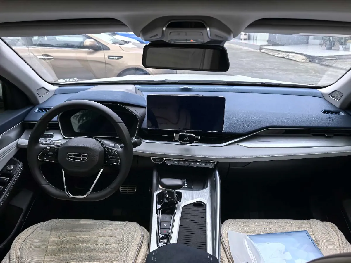 2023 Geely Preface 2.0T 190HP L4 7DCT,autocango,china used car exporter,china ev exporter,chinese used car exporter,chinese used ev exporter