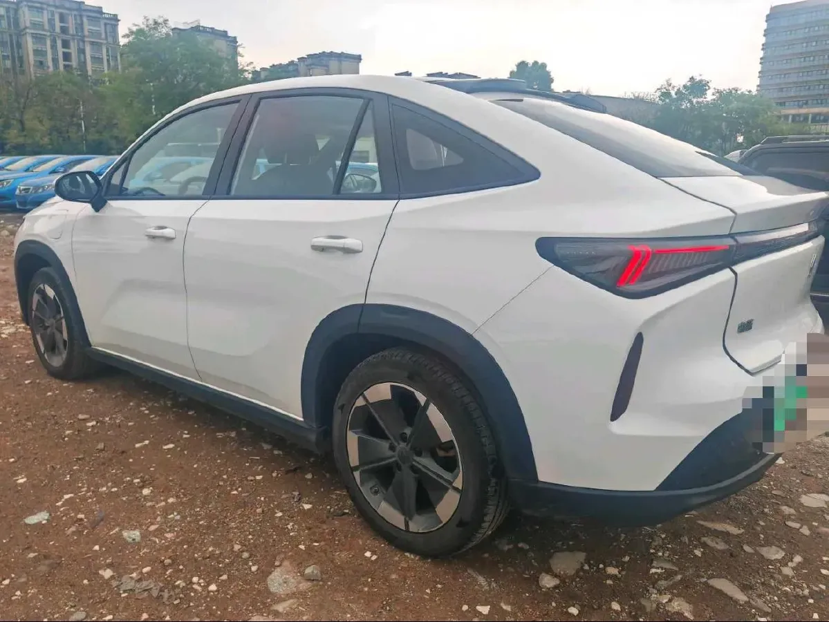 2024 Livan 7 BEV 50.4KWH,autocango,china used car exporter,china ev exporter,chinese used car exporter,chinese used ev exporter