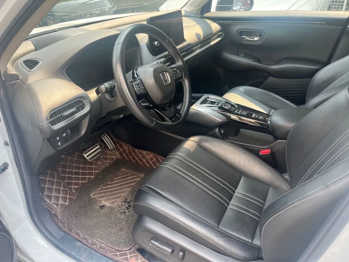 2023 Honda HR-V 2.0L 143HP L4 E-CVT Hybrid,autocango,china used car exporter,china ev exporter,chinese used car exporter,chinese used ev exporter