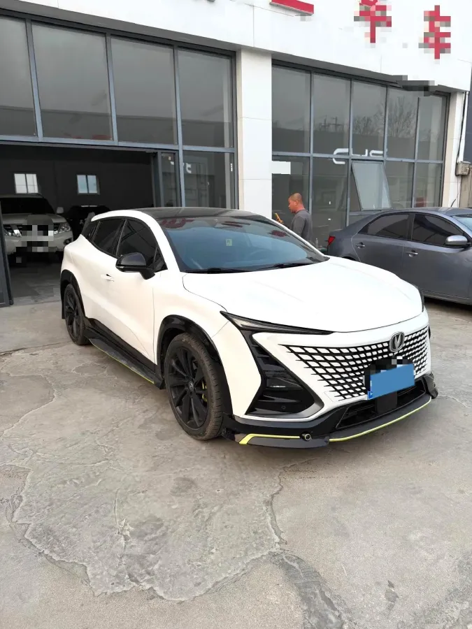 2022 ChangAn UNI-T 2.0T 233HP L4 8AT,autocango,china used car exporter,china ev exporter,chinese used car exporter,chinese used ev exporter