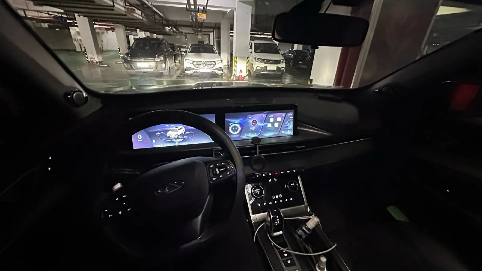 2023 Chery Tiggo 8 1.6T 197HP L4 7DCT,autocango,china used car exporter,china ev exporter,chinese used car exporter,chinese used ev exporter