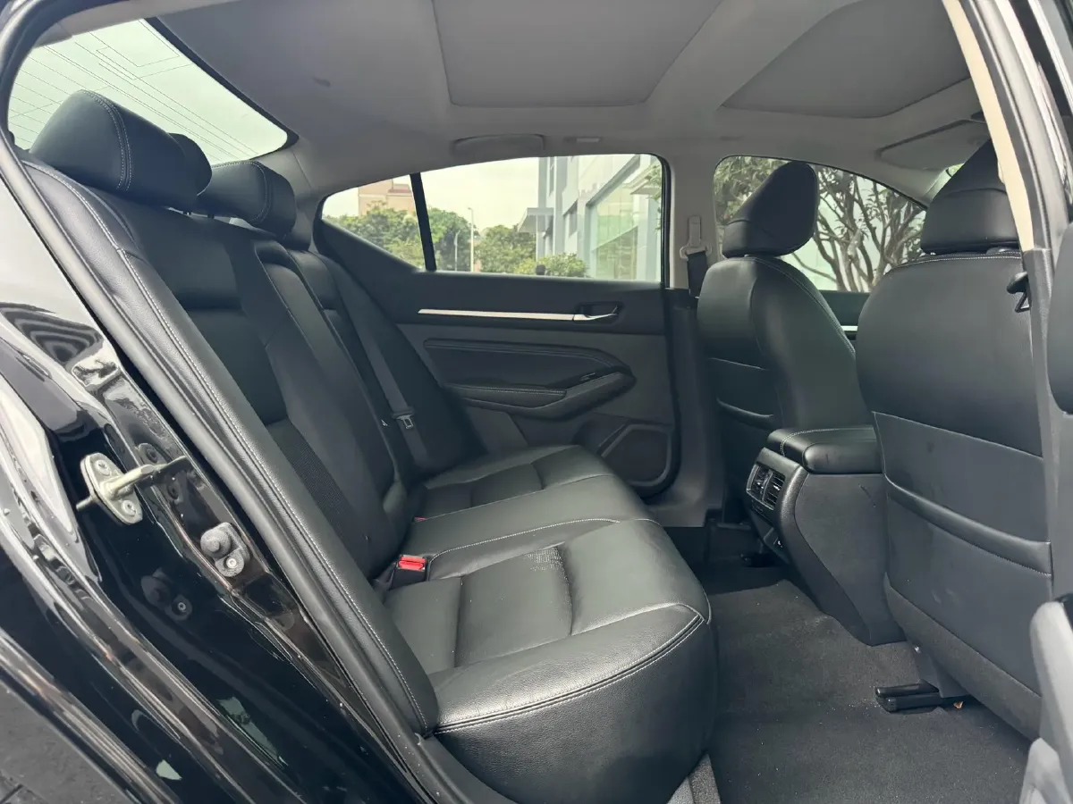 2021 Nissan Teana 2.0T 243HP L4 CVT,autocango,china used car exporter,china ev exporter,chinese used car exporter,chinese used ev exporter