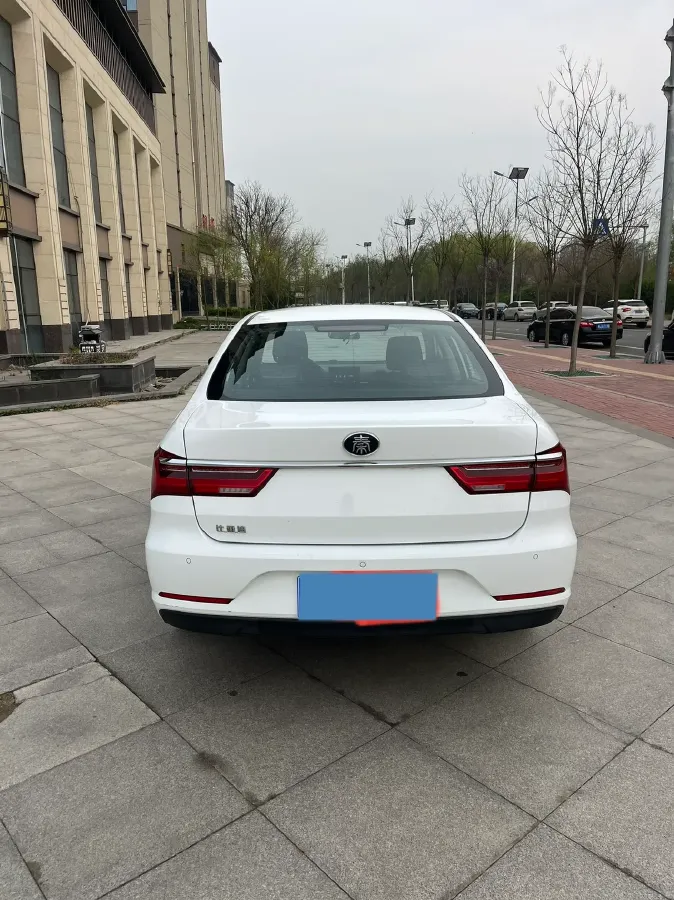 2019 BYD Qin 1.5L 109HP L4 5MT,autocango,china used car exporter,china ev exporter,chinese used car exporter,chinese used ev exporter