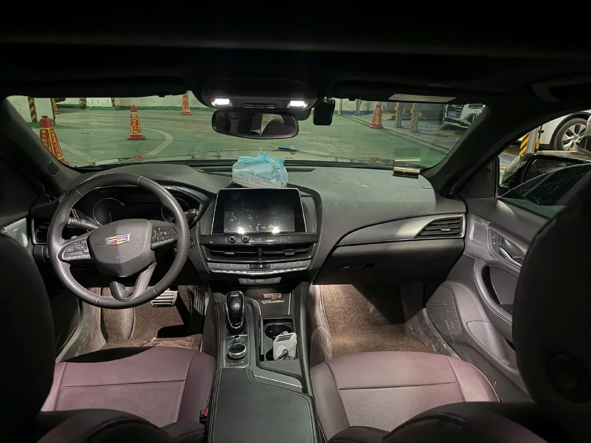 2021 Cadillac CT5 2.0T 237HP L4 10AT,autocango,china used car exporter,china ev exporter,chinese used car exporter,chinese used ev exporter