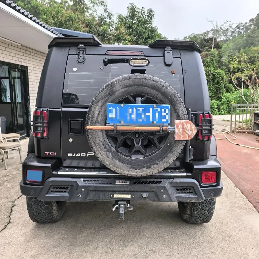 2023 Beijing BJ40 2.0T 163HP L4 8AT,autocango,china used car exporter,china ev exporter,chinese used car exporter,chinese used ev exporter