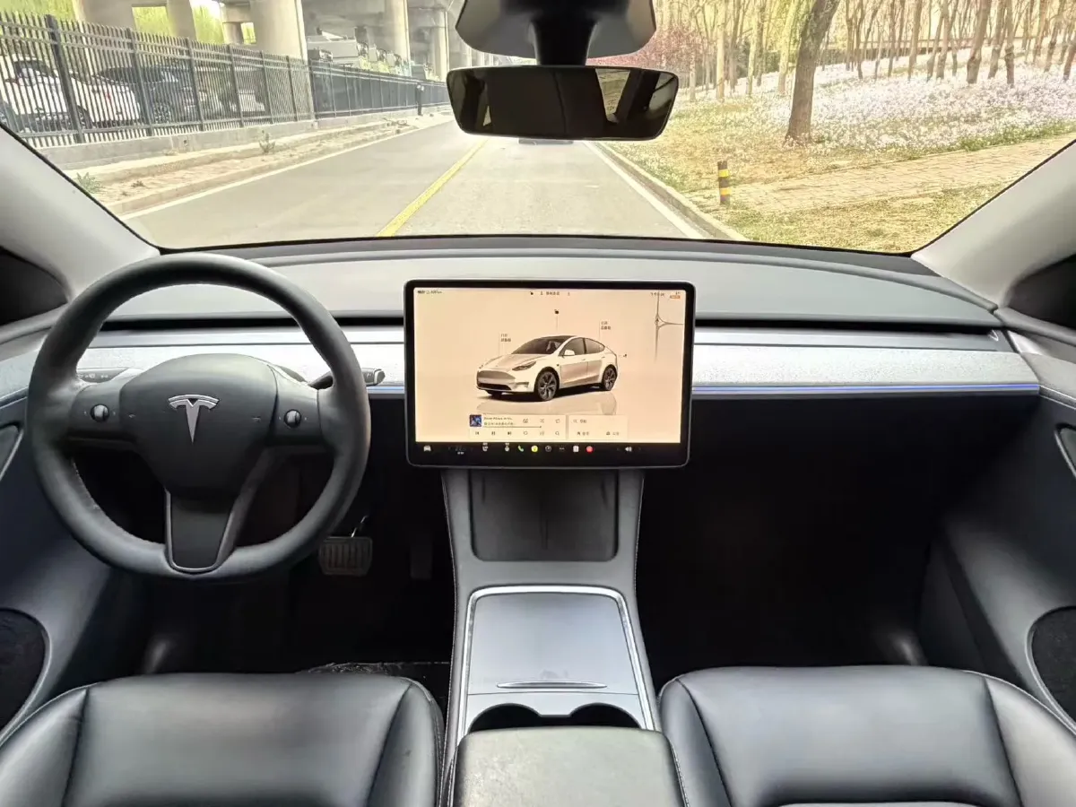 2024 Iveco OuSheng BEV 77.28KWH,autocango,china used car exporter,china ev exporter,chinese used car exporter,chinese used ev exporter