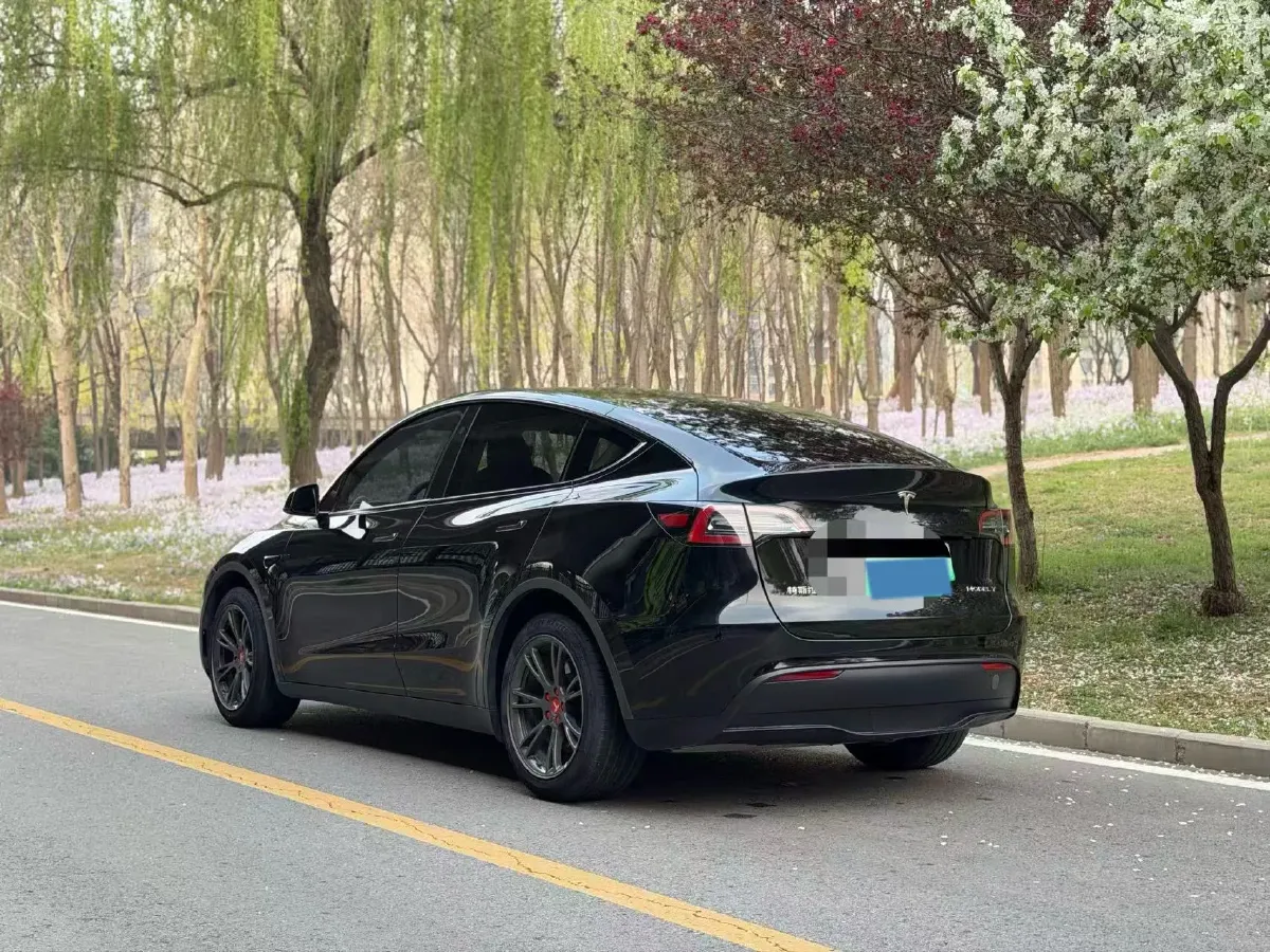 2024 Iveco OuSheng BEV 77.28KWH,autocango,china used car exporter,china ev exporter,chinese used car exporter,chinese used ev exporter