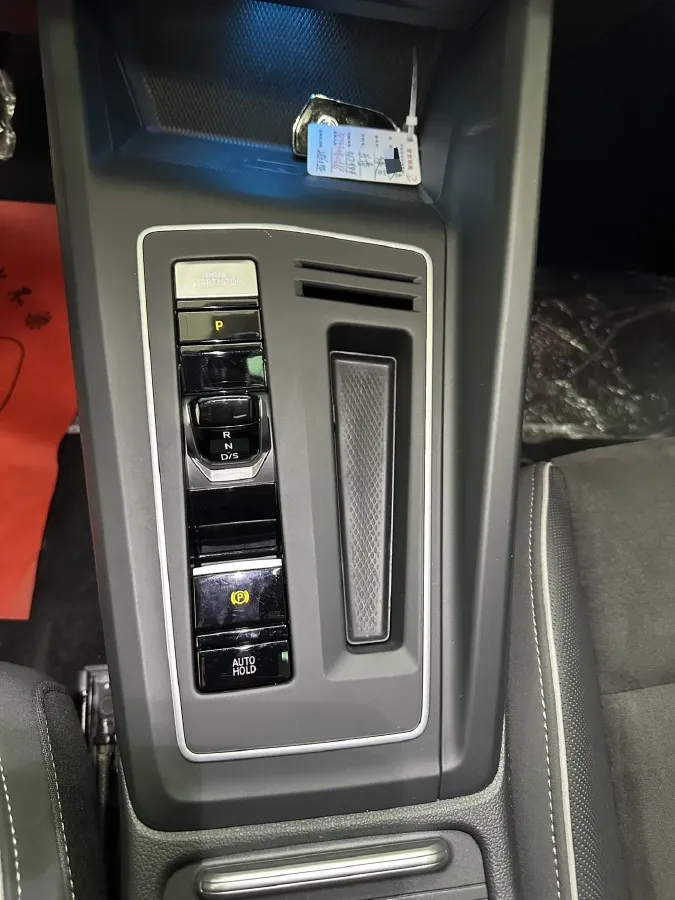 2021 Volkswagen Golf 1.4T 150HP L4 7DCT,autocango,china used car exporter,china ev exporter,chinese used car exporter,chinese used ev exporter