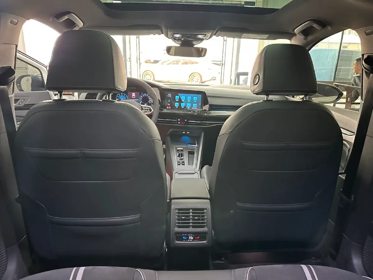 2021 Volkswagen Golf 1.4T 150HP L4 7DCT,autocango,china used car exporter,china ev exporter,chinese used car exporter,chinese used ev exporter