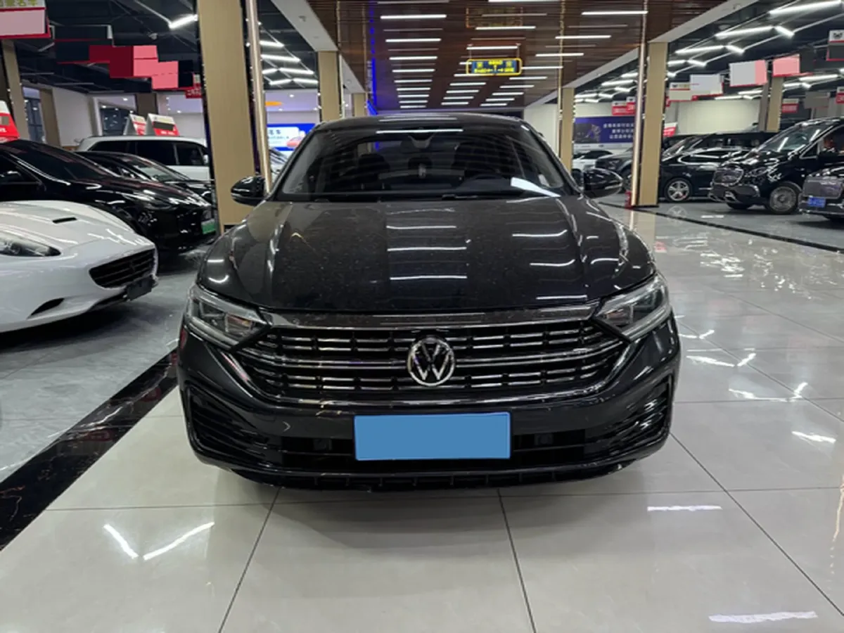 2023 Volkswagen Sagitar 1.5T 160HP L4 7DCT,autocango,china used car exporter,china ev exporter,chinese used car exporter,chinese used ev exporter