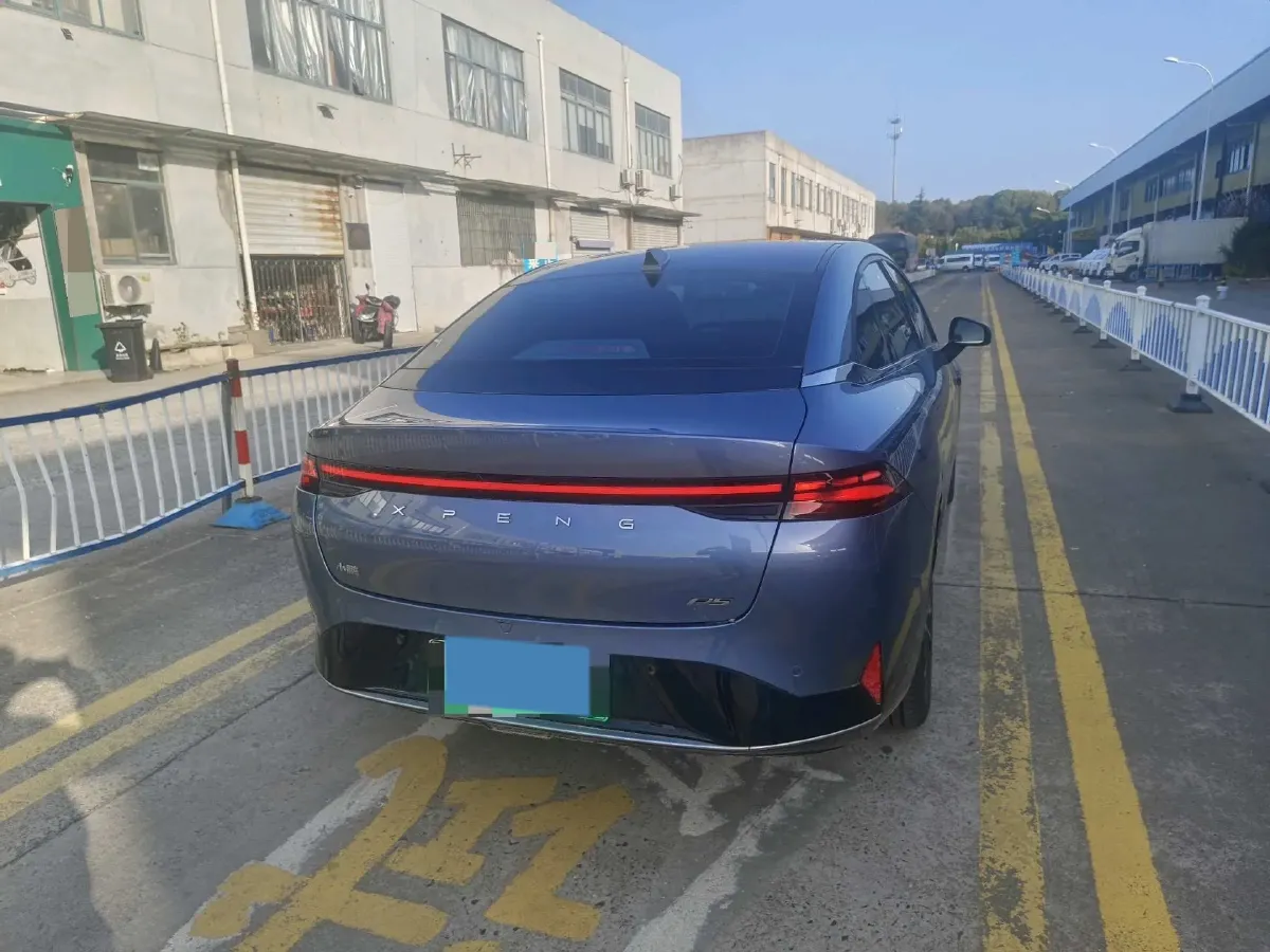 2022 Xpeng P5 BEV 55.9KWH,autocango,china used car exporter,china ev exporter,chinese used car exporter,chinese used ev exporter