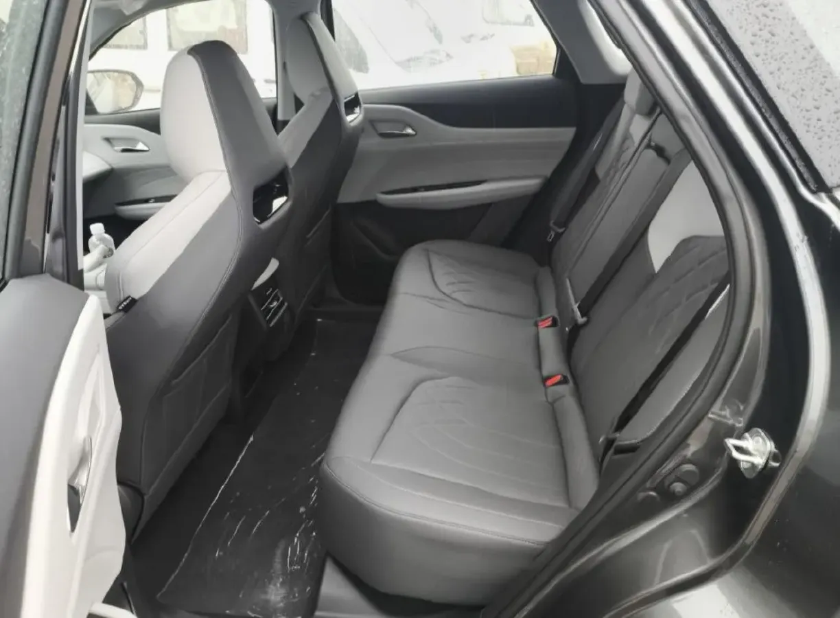 2024 ChangAn UNI-Z 1.5L 98HP L4 E-CVT PHEV 18.4KWH,autocango,china used car exporter,china ev exporter,chinese used car exporter,chinese used ev exporter