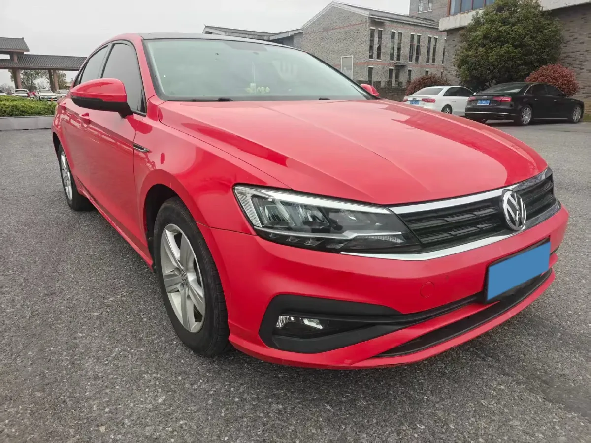 2019 Volkswagen T-Cross 1.4T 150HP L4 7DCT,autocango,china used car exporter,china ev exporter,chinese used car exporter,chinese used ev exporter