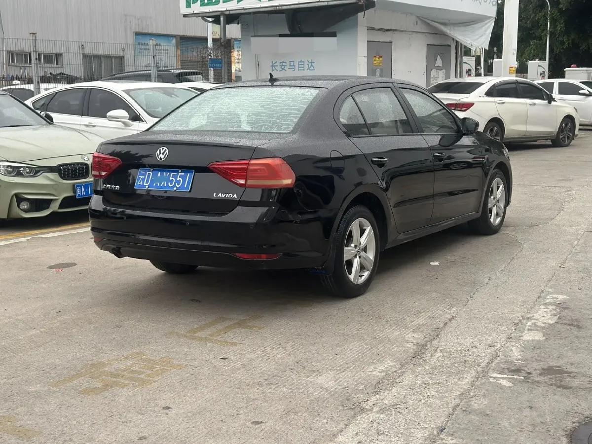 2017 Volkswagen Lavida 1.6L 110HP L4 6AT,autocango,china used car exporter,china ev exporter,chinese used car exporter,chinese used ev exporter