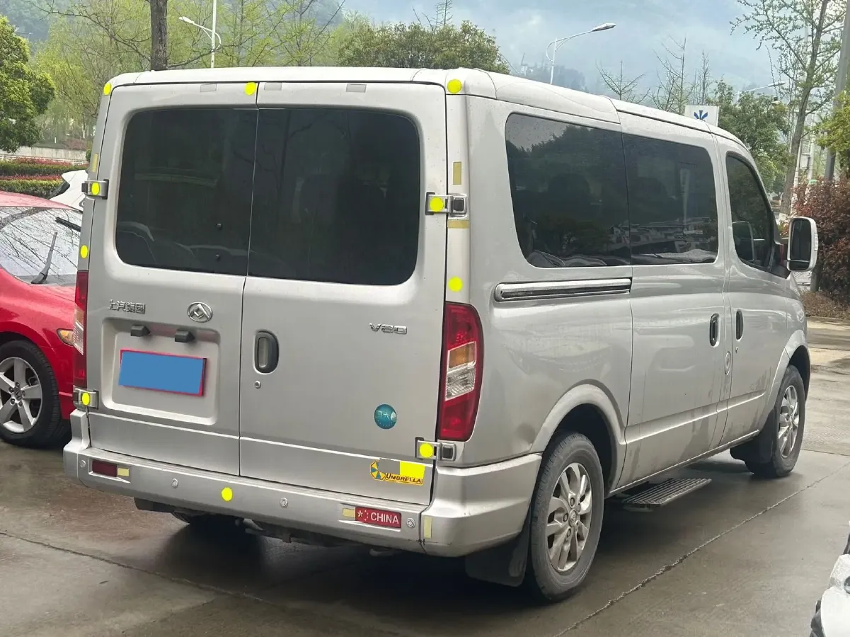 2021 MAXUS XinTu V80 2.0T 139HP L4 6MT,autocango,china used car exporter,china ev exporter,chinese used car exporter,chinese used ev exporter