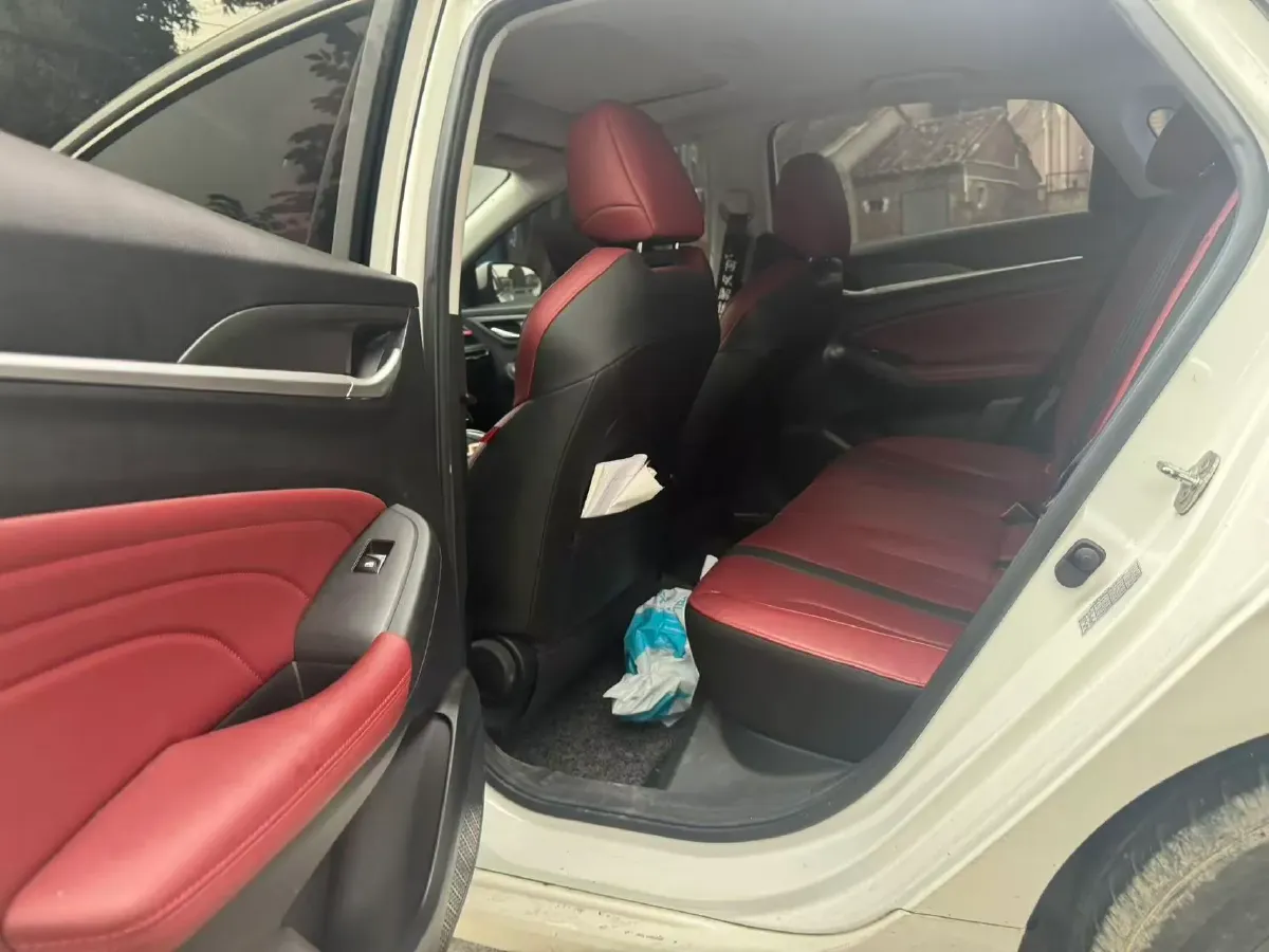 2021 ChangAn Eado 1.4T 160HP L4 7DCT,autocango,china used car exporter,china ev exporter,chinese used car exporter,chinese used ev exporter