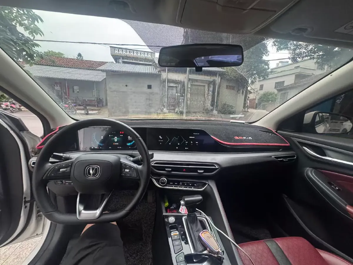 2021 ChangAn Eado 1.4T 160HP L4 7DCT,autocango,china used car exporter,china ev exporter,chinese used car exporter,chinese used ev exporter