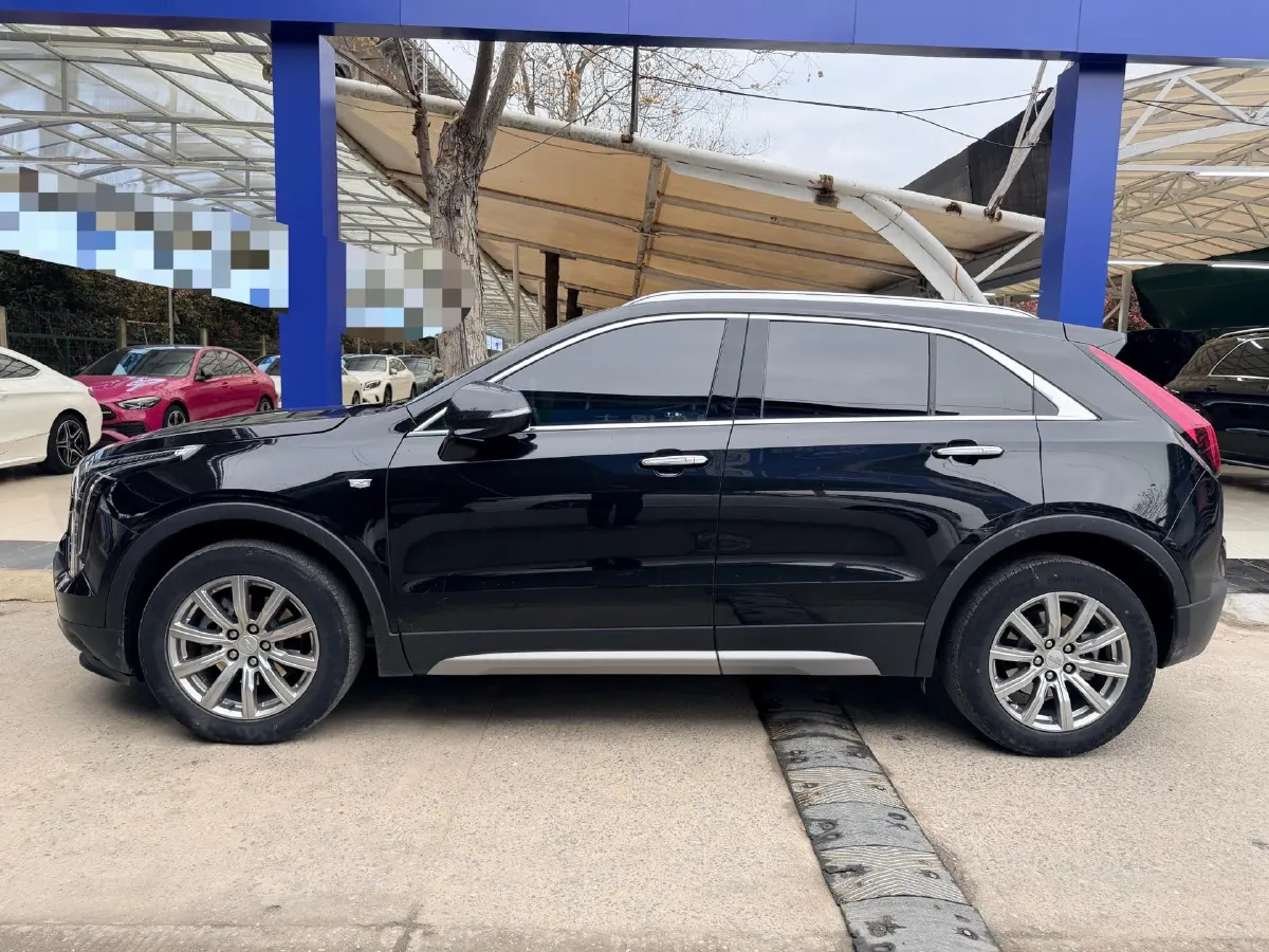 2021 Cadillac XT4 2.0T 237HP L4 9AT,autocango,china used car exporter,china ev exporter,chinese used car exporter,chinese used ev exporter
