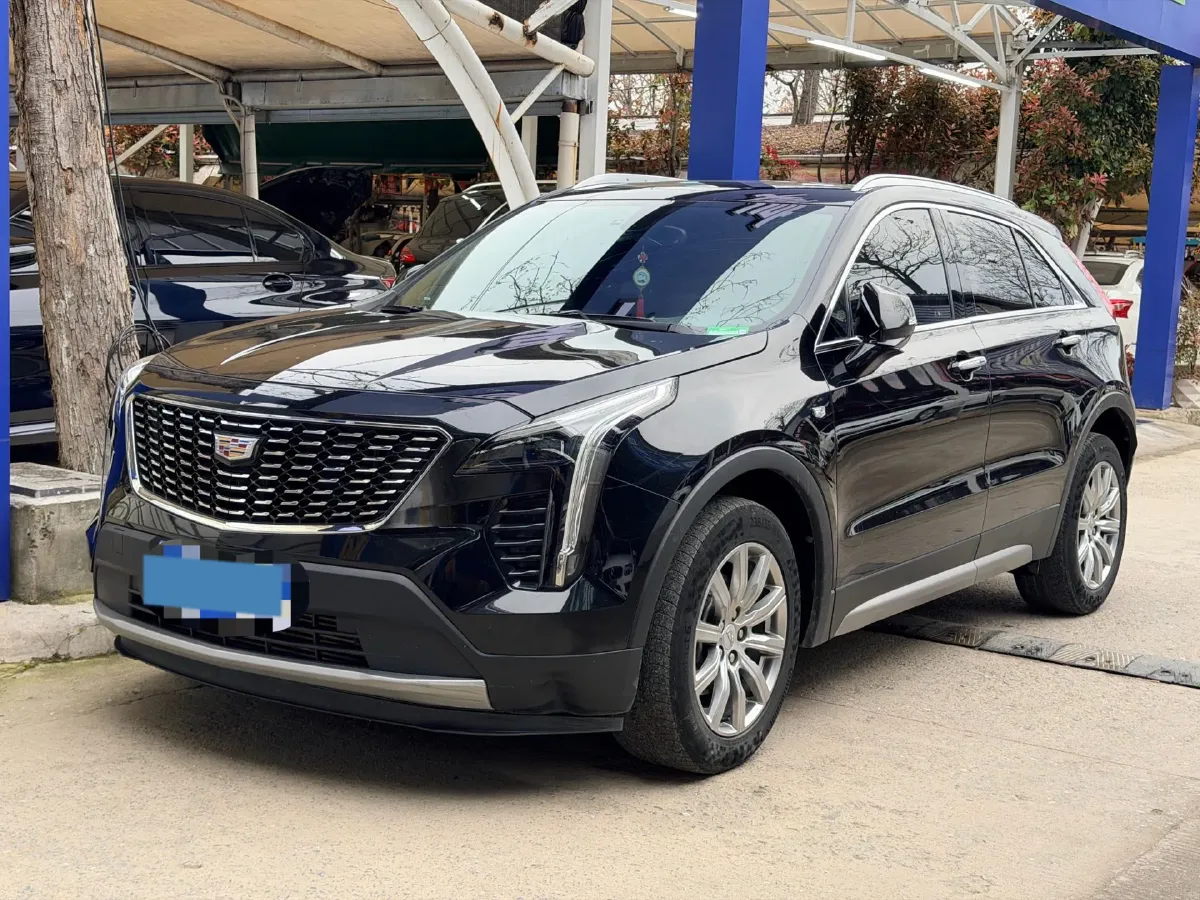 2021 Cadillac XT4 2.0T 237HP L4 9AT,autocango,china used car exporter,china ev exporter,chinese used car exporter,chinese used ev exporter