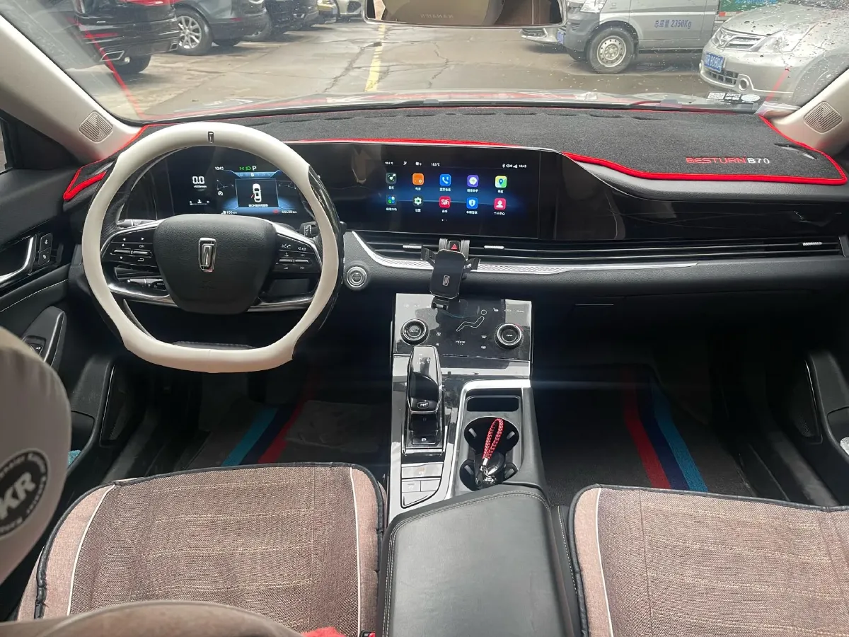 2021 Bestune B70 1.5T 169HP L4 7DCT,autocango,china used car exporter,china ev exporter,chinese used car exporter,chinese used ev exporter