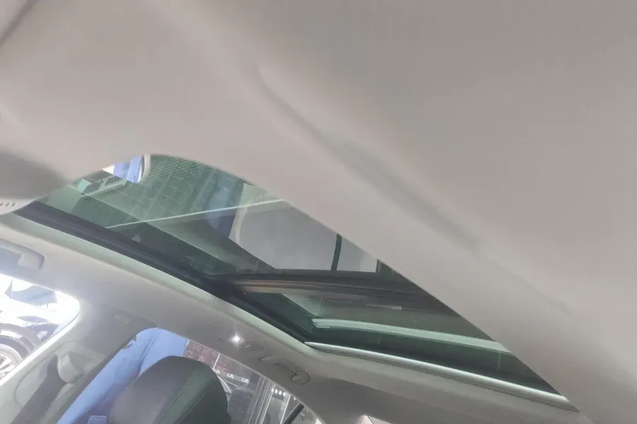 2019 Chevrolet Malibu XL 2.0T 241HP L4 9AT,autocango,china used car exporter,china ev exporter,chinese used car exporter,chinese used ev exporter