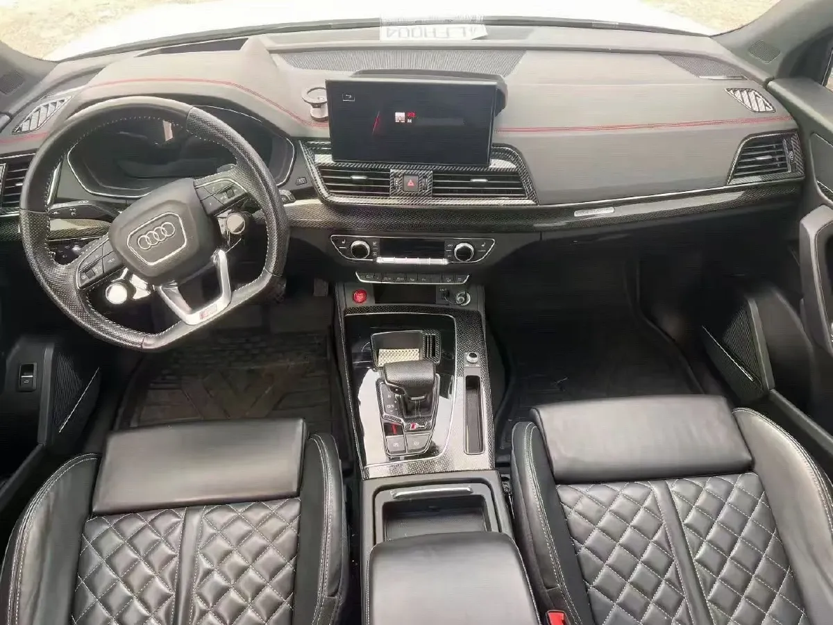 2021 Audi Q5L Sportback 2.0T 252HP L4 7DCT,autocango,china used car exporter,china ev exporter,chinese used car exporter,chinese used ev exporter