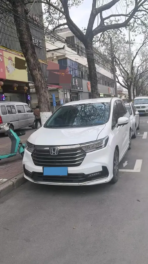 2022 Honda Odyssey 2.0L 146HP L4 E-CVT Hybrid,autocango,china used car exporter,china ev exporter,chinese used car exporter,chinese used ev exporter