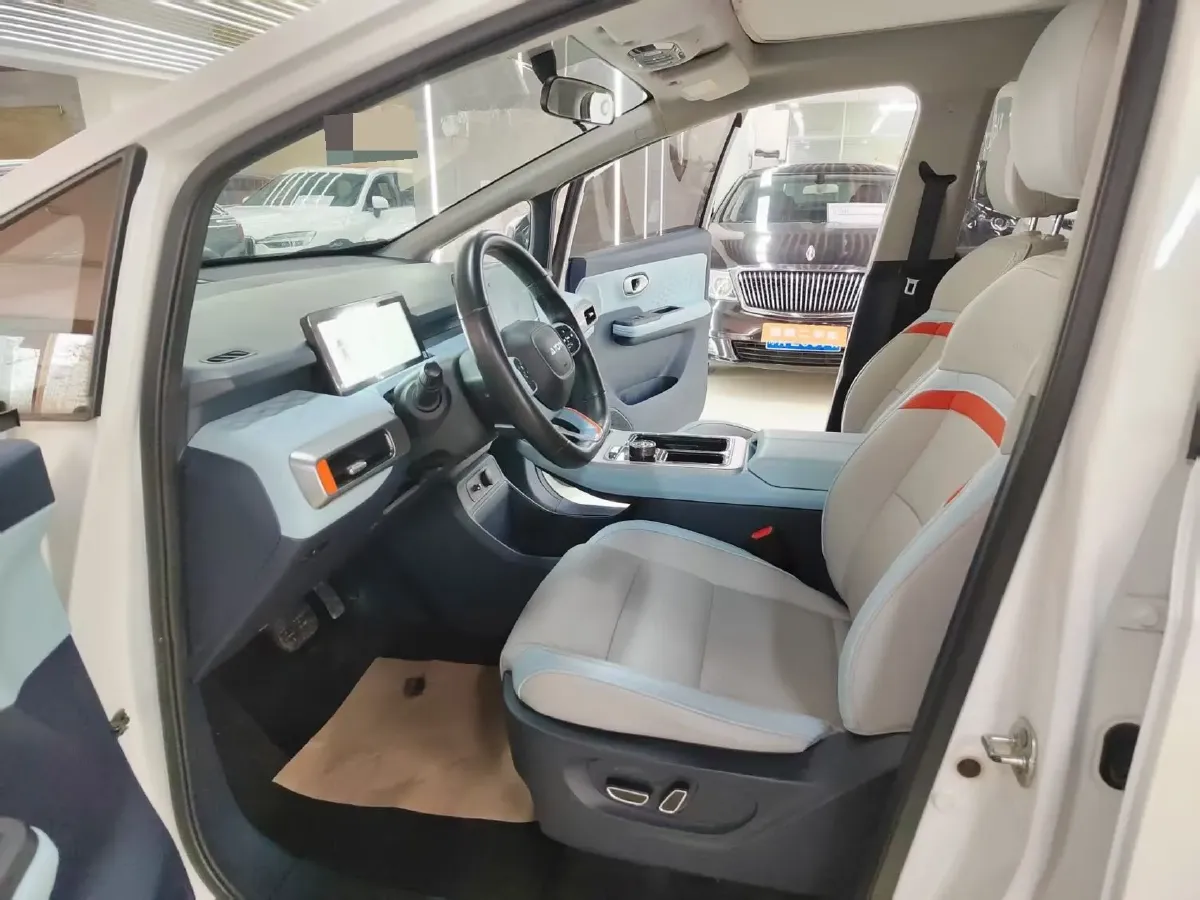 2022 Geely Okavango 1.8T 184HP L4 7DCT,autocango,china used car exporter,china ev exporter,chinese used car exporter,chinese used ev exporter