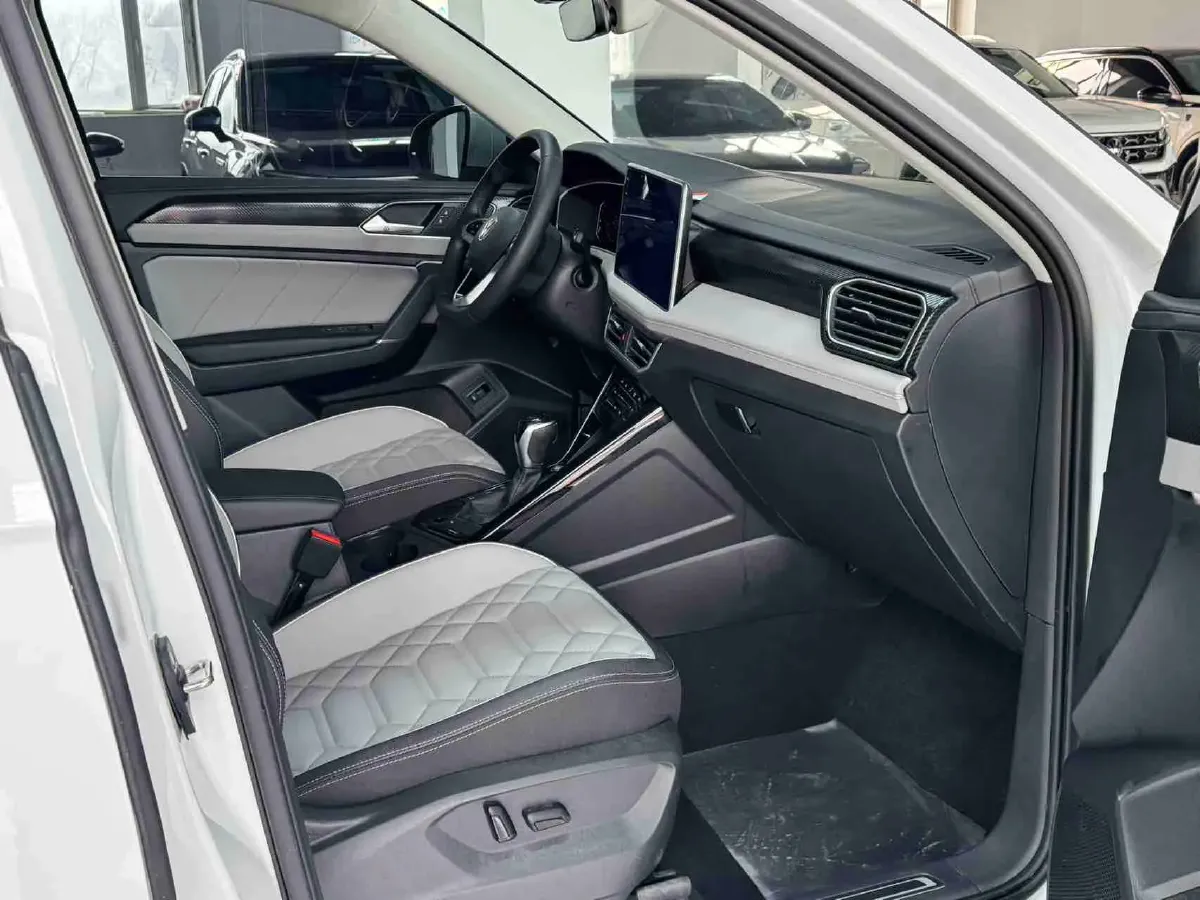 2023 Volkswagen Tayron 1.4T 150HP L4 7DCT,autocango,china used car exporter,china ev exporter,chinese used car exporter,chinese used ev exporter