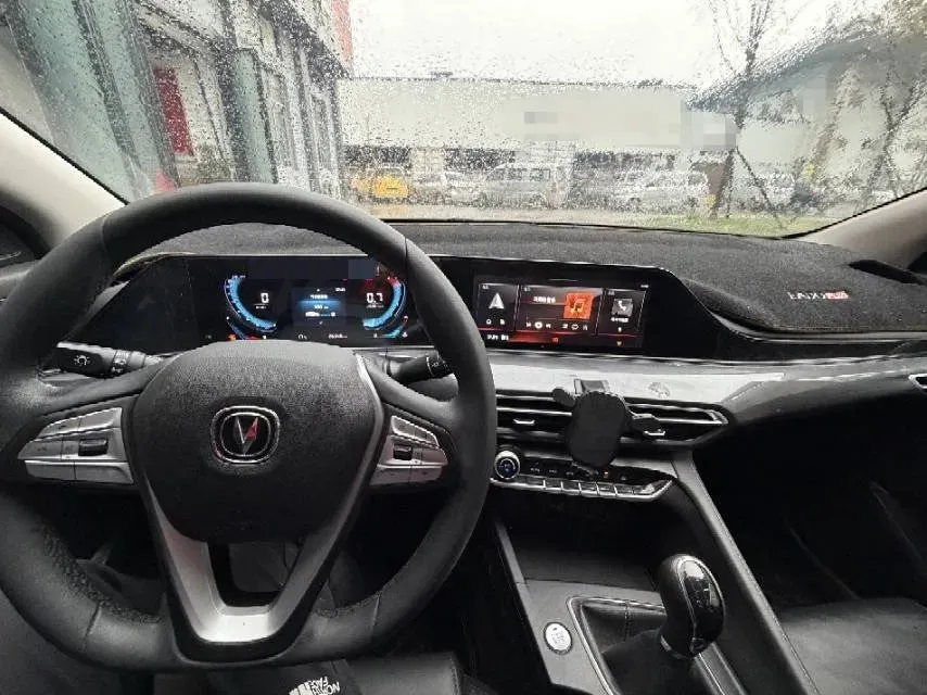 2020 ChangAn Eado 1.6L 128HP L4 5MT,autocango,china used car exporter,china ev exporter,chinese used car exporter,chinese used ev exporter