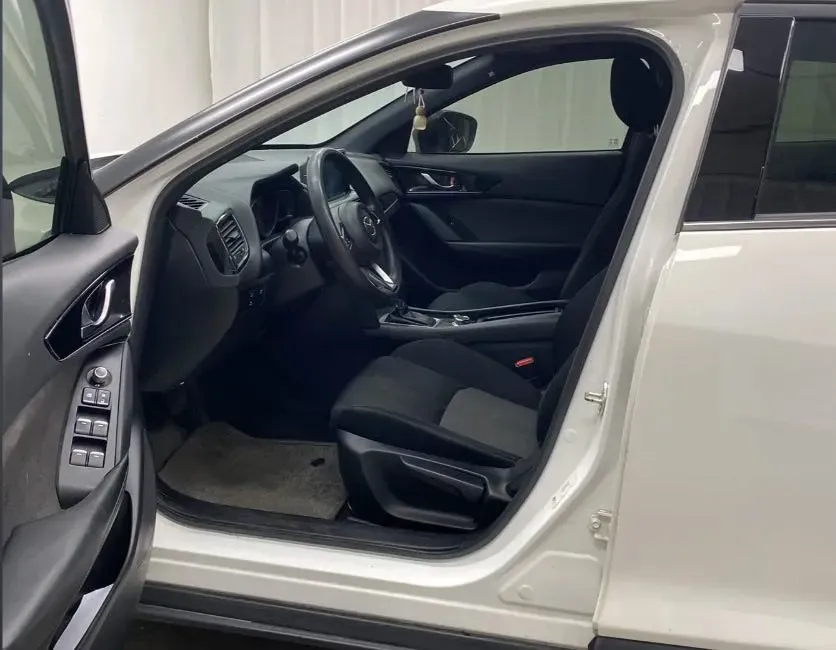 2021 Mazda CX-4 2.0L 158HP L4 6AT,autocango,china used car exporter,china ev exporter,chinese used car exporter,chinese used ev exporter