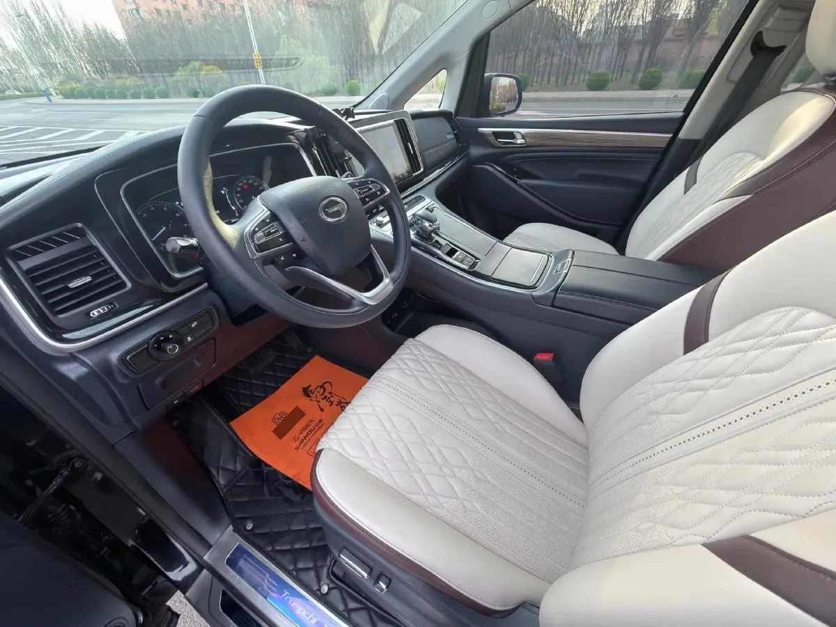 2023 GAC Trumpchi M8 2.0T 252HP L4 8AT,autocango,china used car exporter,china ev exporter,chinese used car exporter,chinese used ev exporter