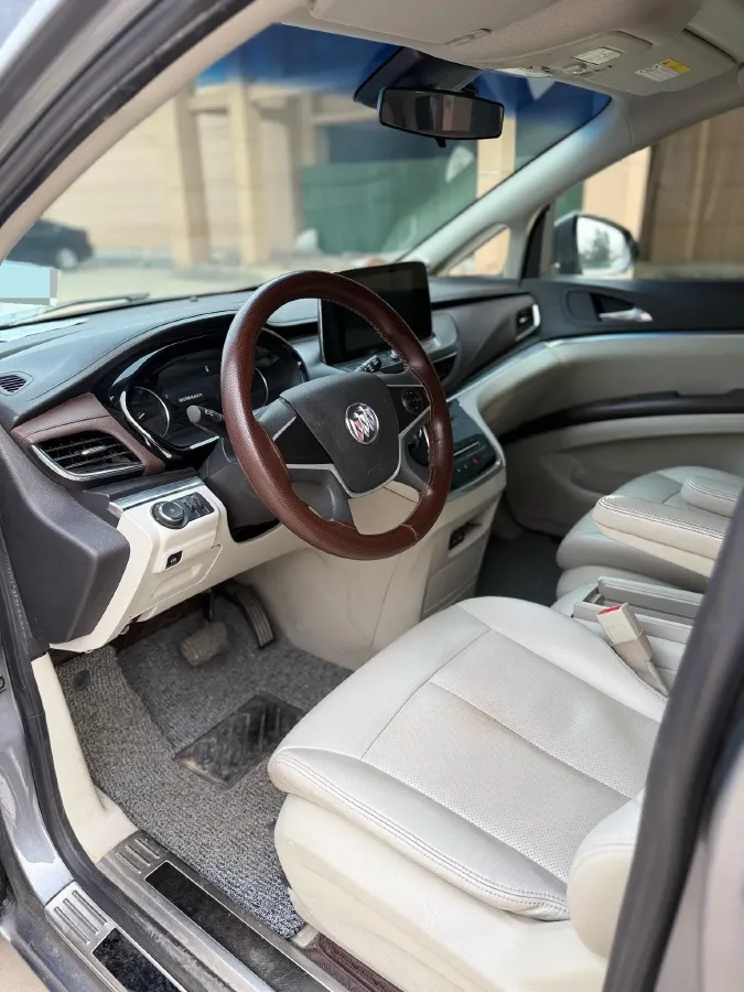 2022 Buick GL8 2.0T 237HP L4 9AT,autocango,china used car exporter,china ev exporter,chinese used car exporter,chinese used ev exporter