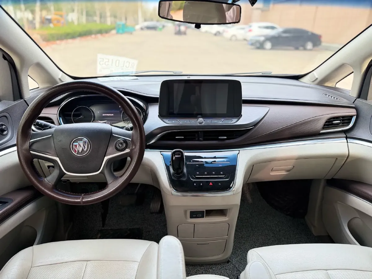 2022 Buick GL8 2.0T 237HP L4 9AT,autocango,china used car exporter,china ev exporter,chinese used car exporter,chinese used ev exporter