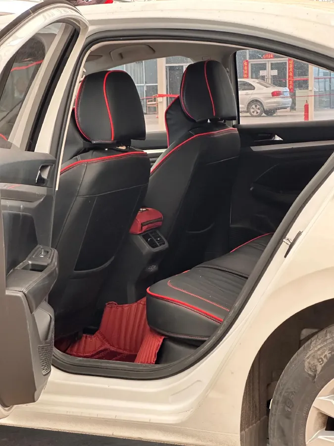 2020 Volkswagen Bora 1.5L 113HP L4 6AT,autocango,china used car exporter,china ev exporter,chinese used car exporter,chinese used ev exporter