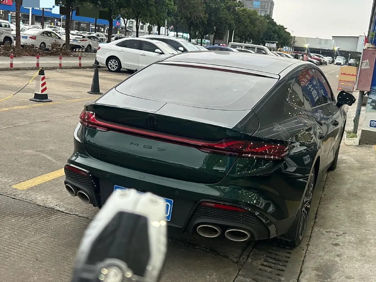 2023 MG 7 2.0T 261HP L4 9AT,autocango,china used car exporter,china ev exporter,chinese used car exporter,chinese used ev exporter