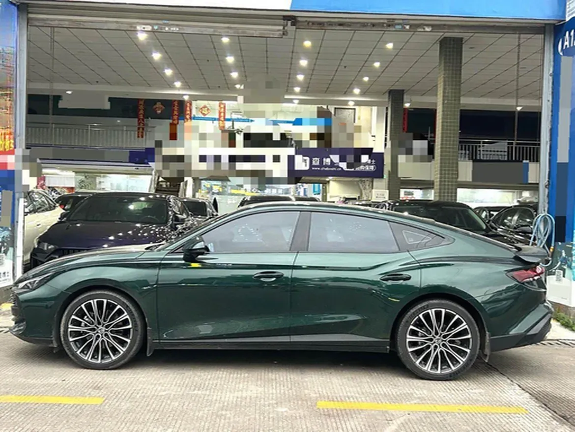 2023 MG 7 2.0T 261HP L4 9AT,autocango,china used car exporter,china ev exporter,chinese used car exporter,chinese used ev exporter