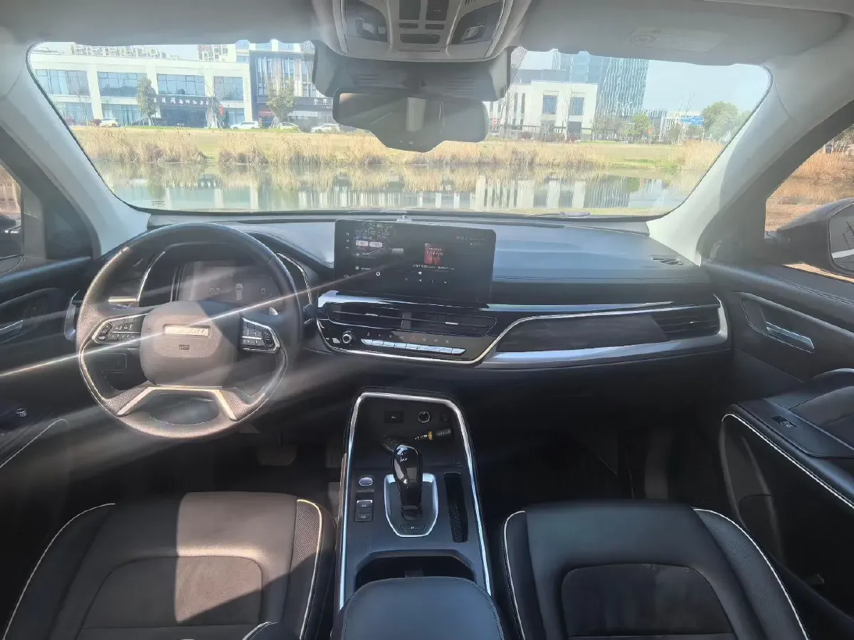 2021 Haval H6 1.5T 150HP L4 7DCT,autocango,china used car exporter,china ev exporter,chinese used car exporter,chinese used ev exporter