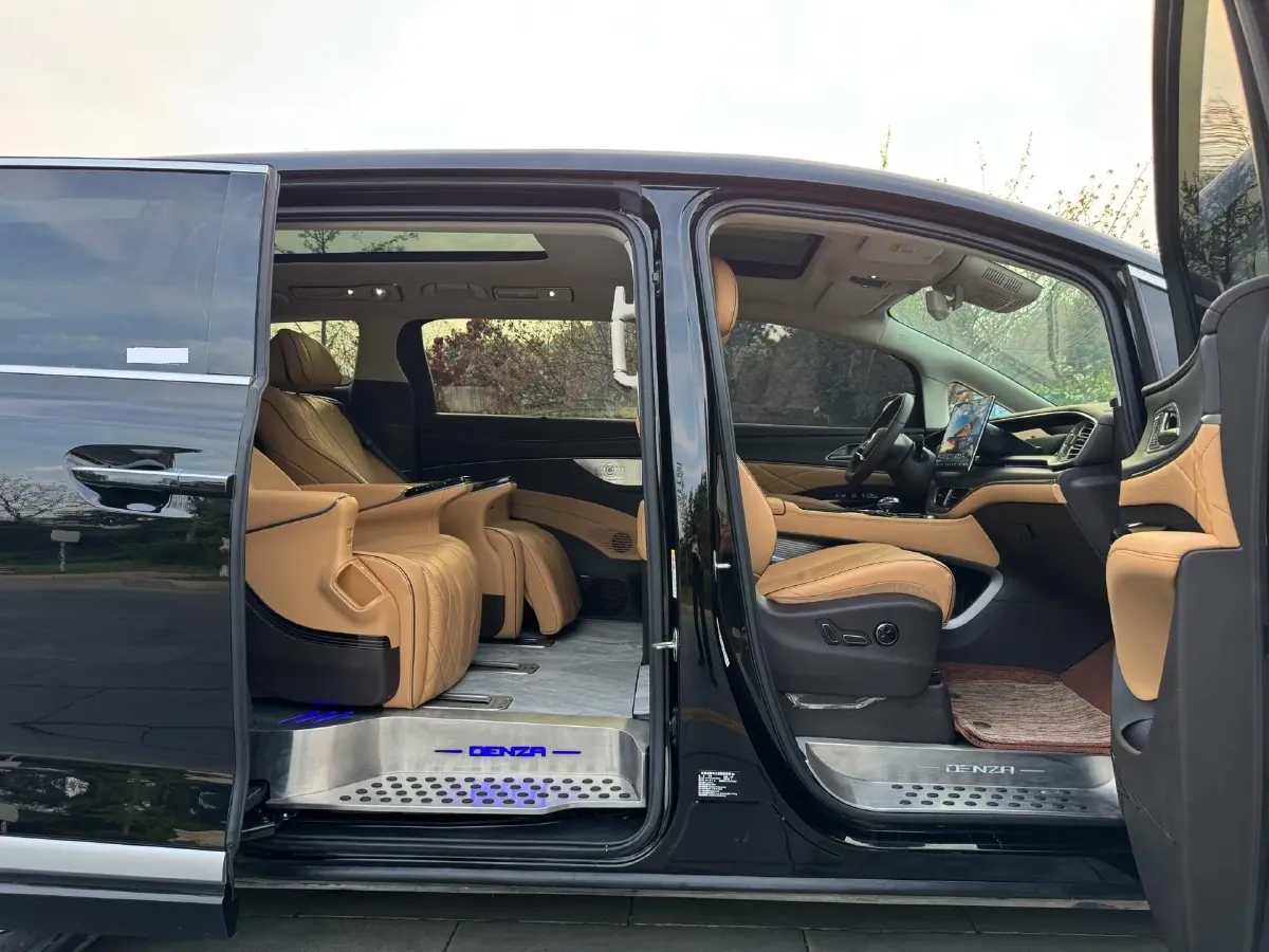 2024 Denza D9 1.5T 139HP L4 E-CVT PHEV 40KWH,autocango,china used car exporter,china ev exporter,chinese used car exporter,chinese used ev exporter