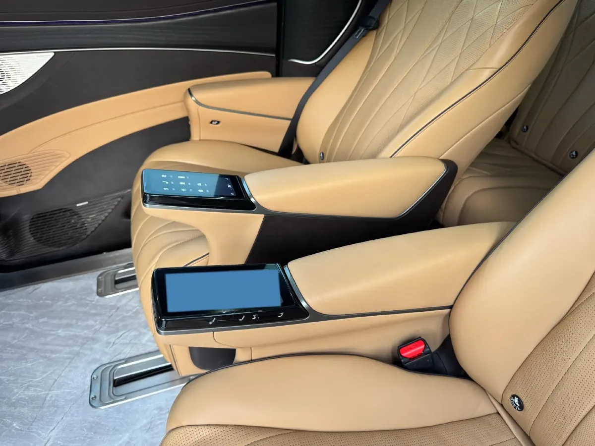 2024 Denza D9 1.5T 139HP L4 E-CVT PHEV 40KWH,autocango,china used car exporter,china ev exporter,chinese used car exporter,chinese used ev exporter