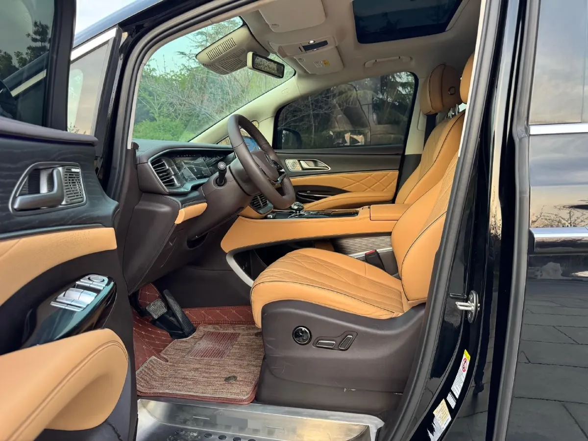 2024 Denza D9 1.5T 139HP L4 E-CVT PHEV 40KWH,autocango,china used car exporter,china ev exporter,chinese used car exporter,chinese used ev exporter