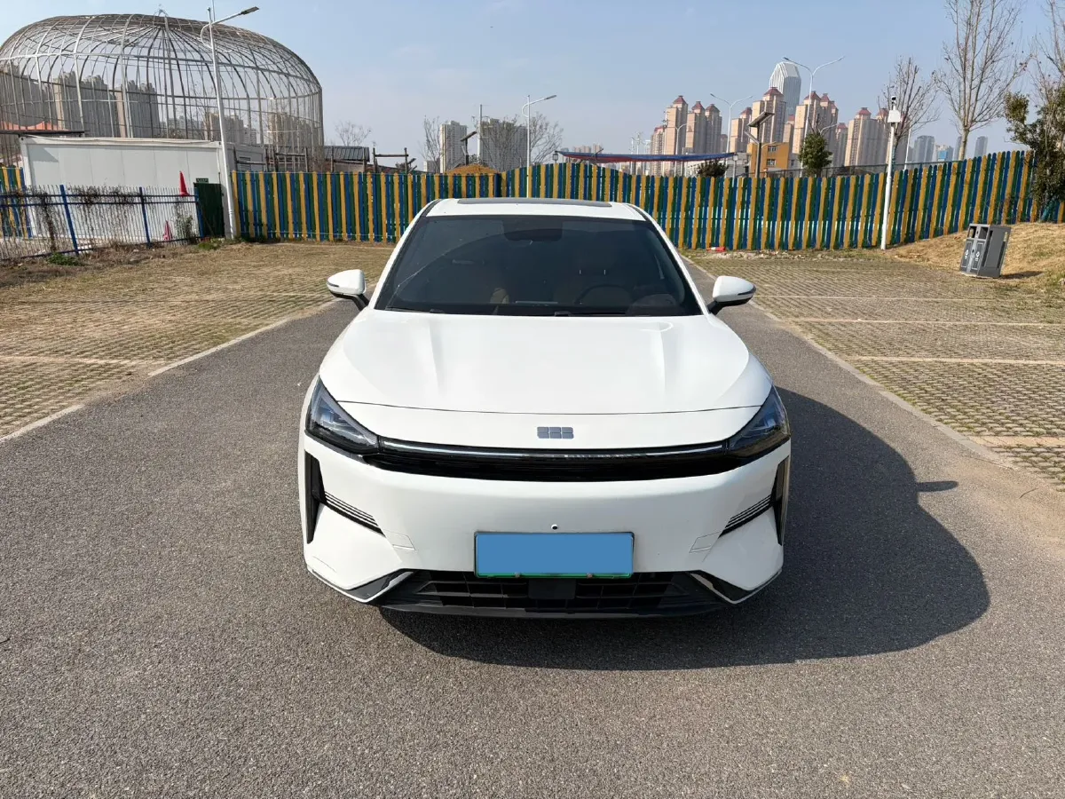 2023 Geely Galaxy L6 1.5T 163HP L4 3DHT PHEV,autocango,china used car exporter,china ev exporter,chinese used car exporter,chinese used ev exporter